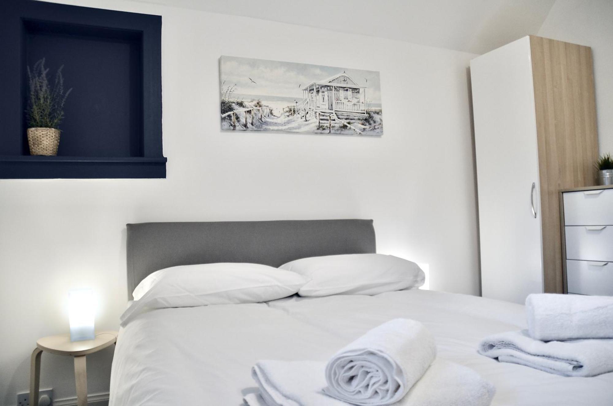 Roost Hill - Free Parking Zone Hotel EDI Kamer foto